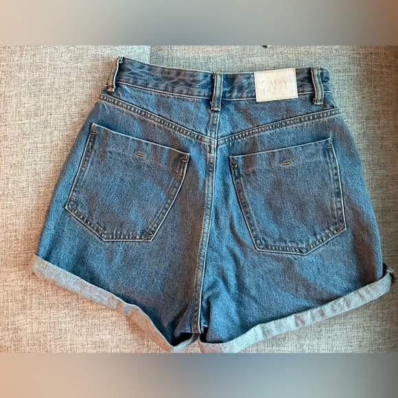 ZARA jeans shorts high waisted - Picture 2 of 4